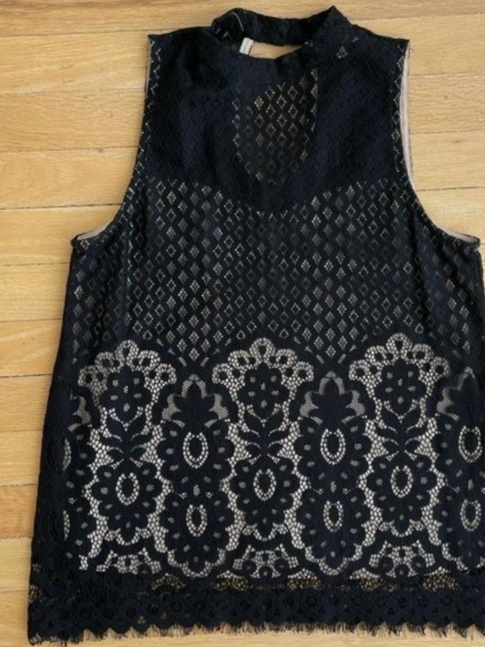 love, Fire Black Lace Sleeveless Camisole